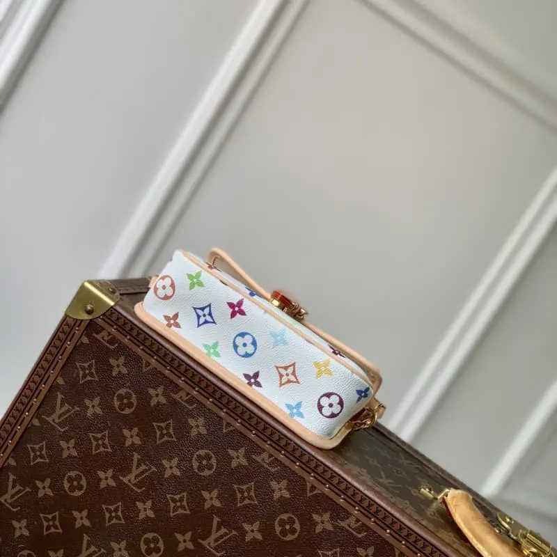 M14194 10.5x6x19cm High Quality Bags - Image 4