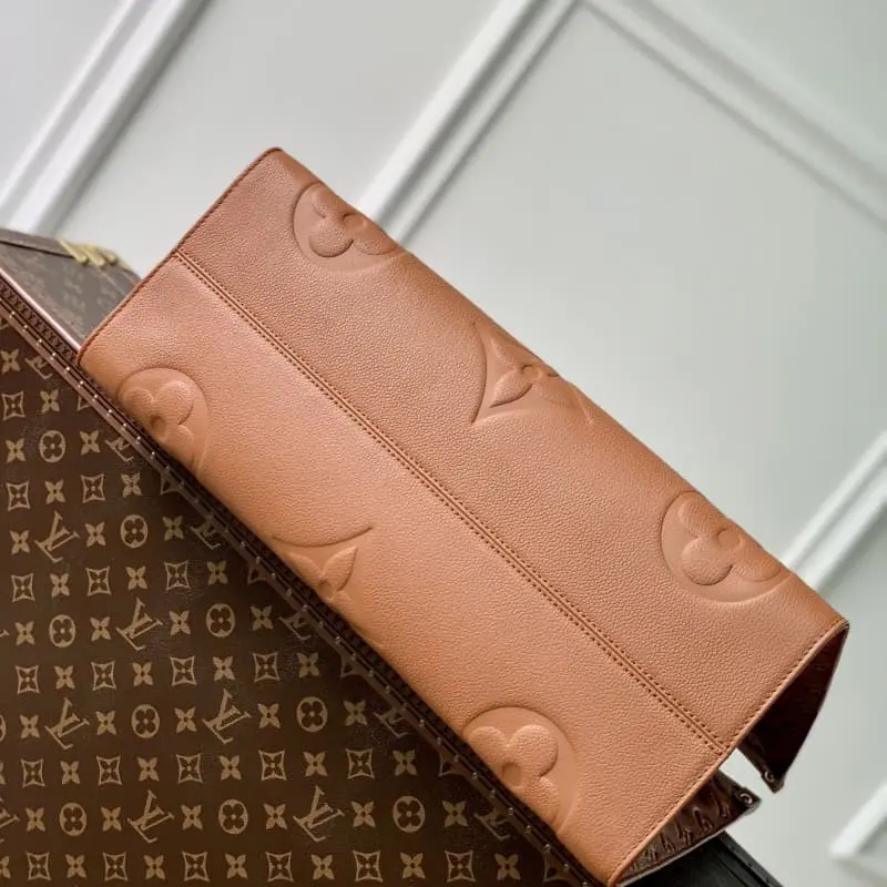 M44925 41x34x19cm High Quality Bags - Image 4