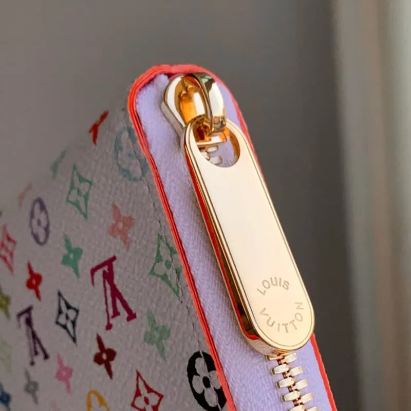 M13992 White 19.5x10.5x2.5cm High Quality Bags - Image 4