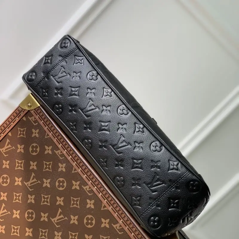 M46487 36x22x9cm High Quality Bags - Image 4