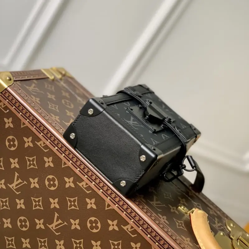 M82077 10.7x17.5x6.8cm High Quality Bags - Image 4