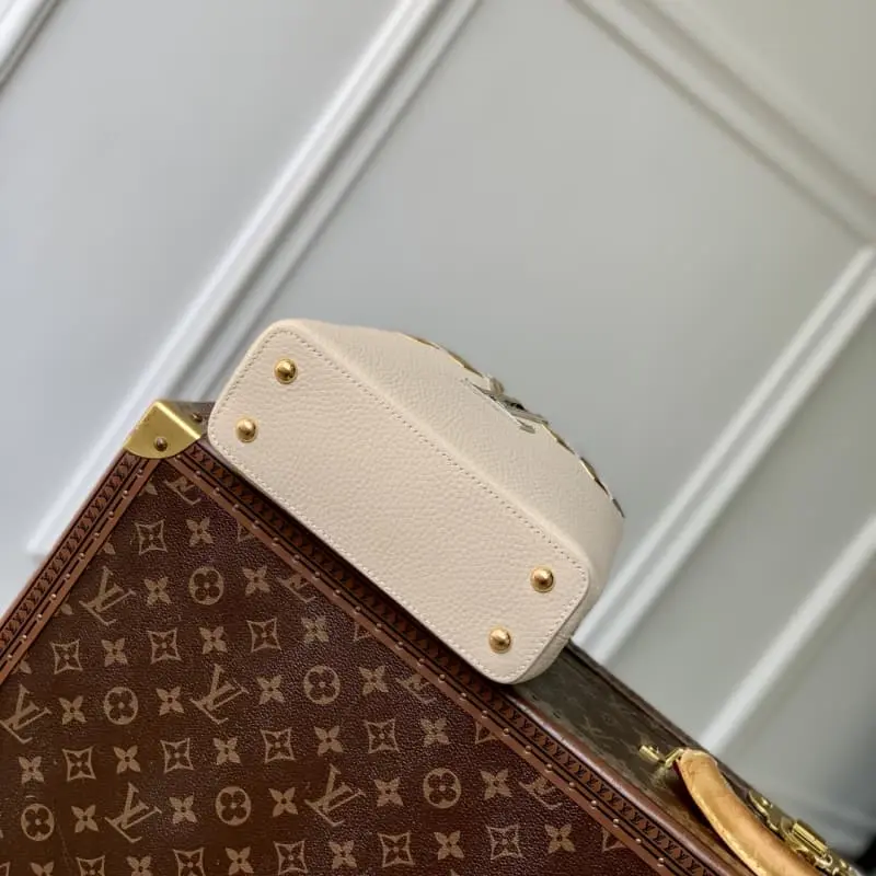 M12751 13.6x8x21cm High Quality Bags - Image 4