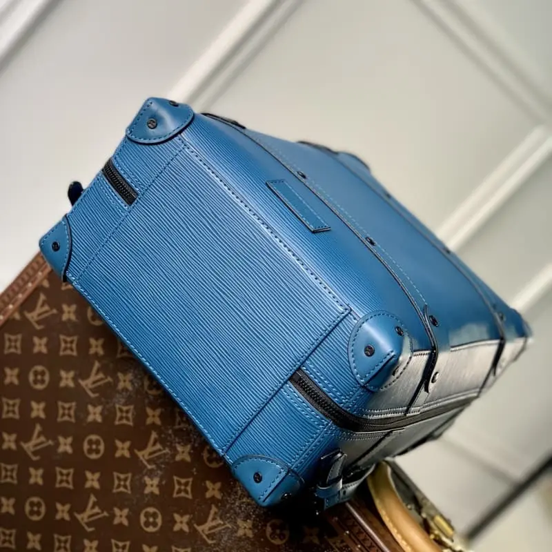 M44752 26x37x14cm High Quality Bags - Image 4