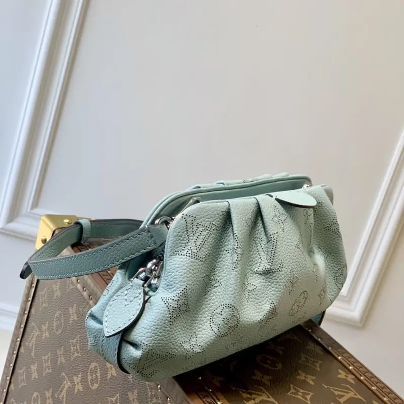 M80094 23x12.5x5cm High Quality Bags - Image 3