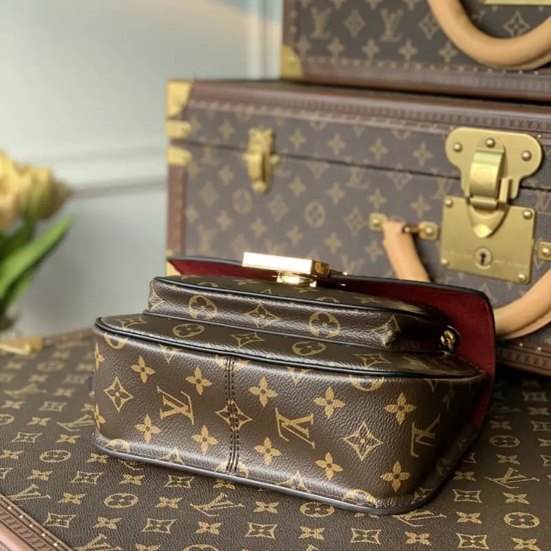 M45592 22x17x10cm High Quality Bags - Image 3