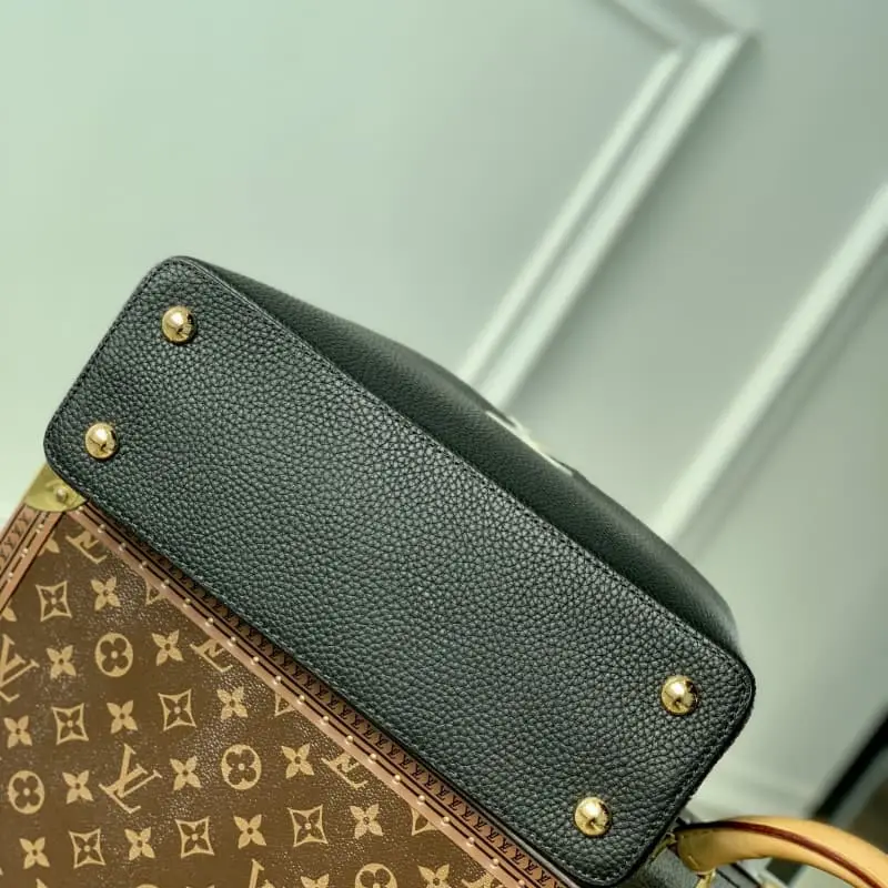 M20704 31.5x20x11cm High Quality Bags - Image 4