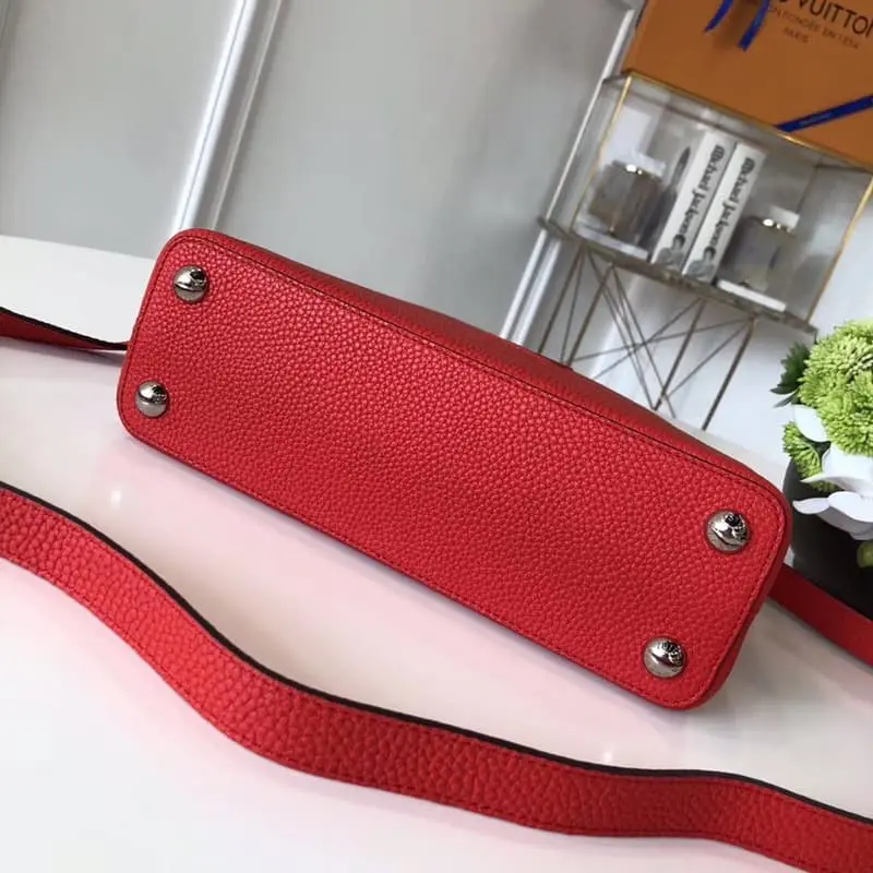 M94636 27X21X9cm High Quality Bags - Image 4