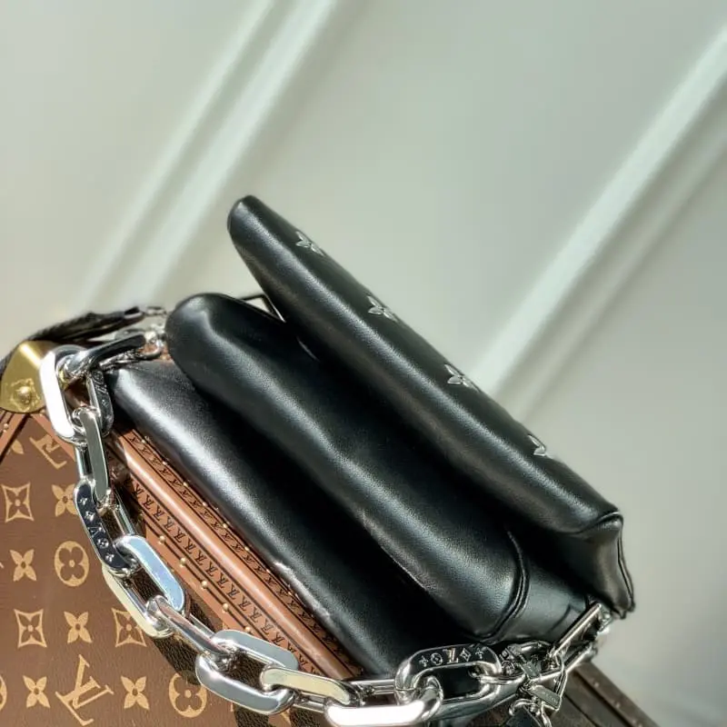 M57654 21x16x7cm High Quality Bags - Image 4