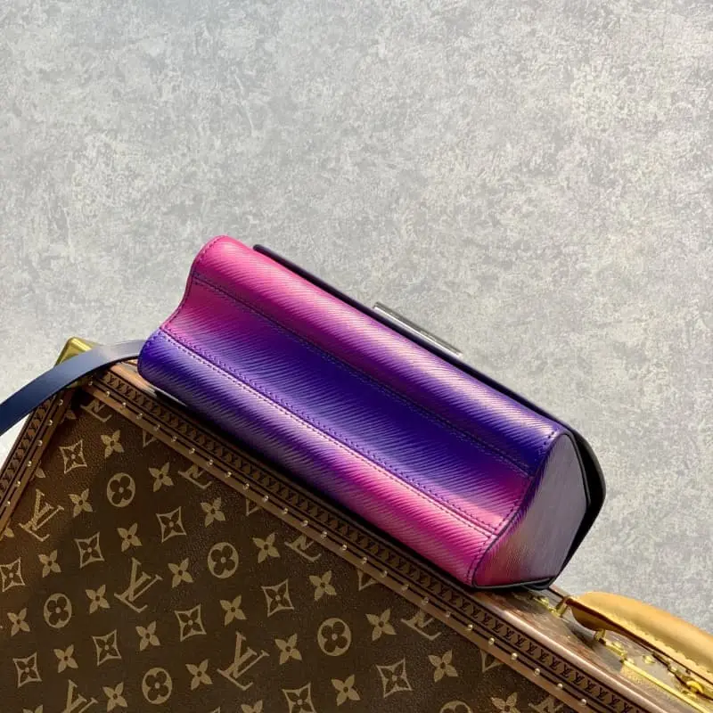 M59896 S1 18x13x8cm High Quality Bags - Image 4