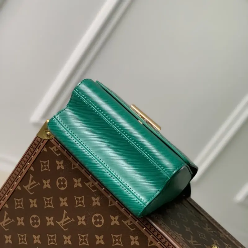 M21649 19x15x9cm High Quality Bags - Image 4