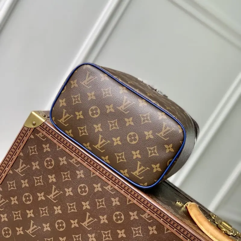 M12668 blue 18x14.5x24cm High Quality Bags - Image 4