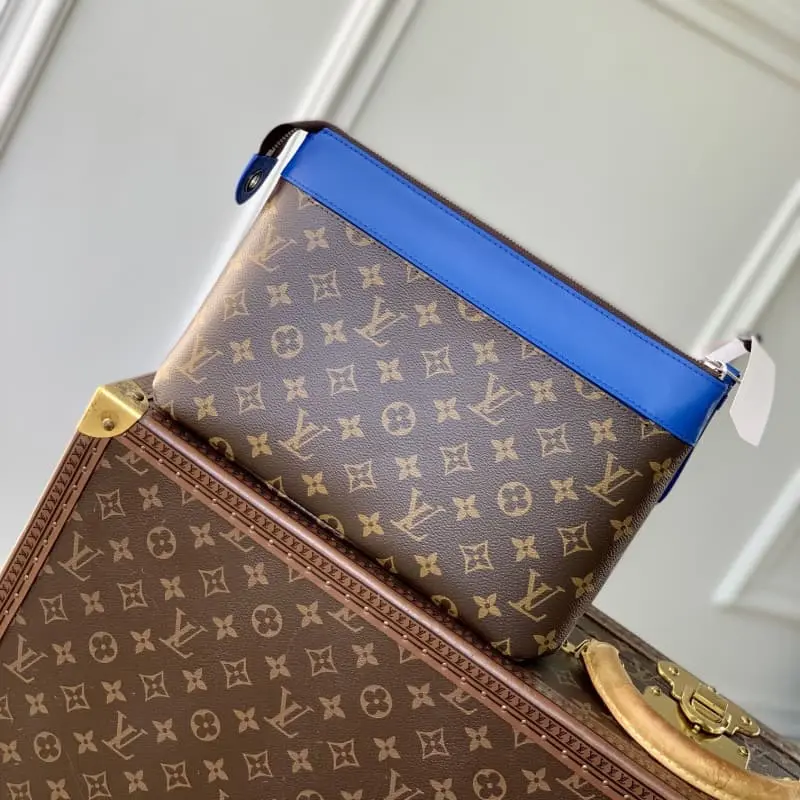 M13199 21x7.5x30cm High Quality Bags - Image 3