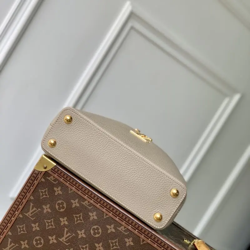 M23943 Grey 27x18x9cm High Quality Bags - Image 4