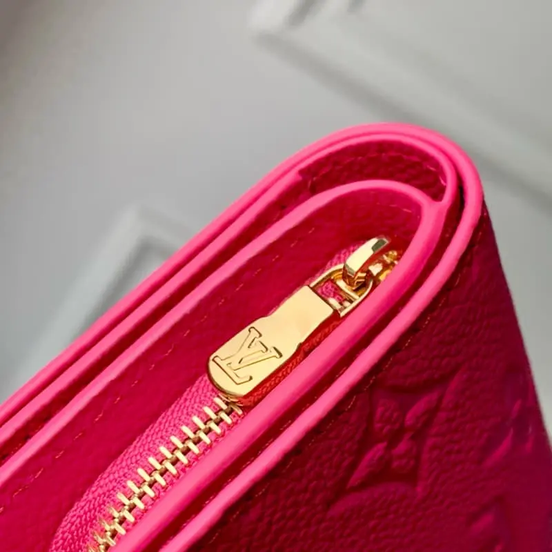 M14140 Rose Red 11x8.5x3.5cm High Quality Bags - Image 4