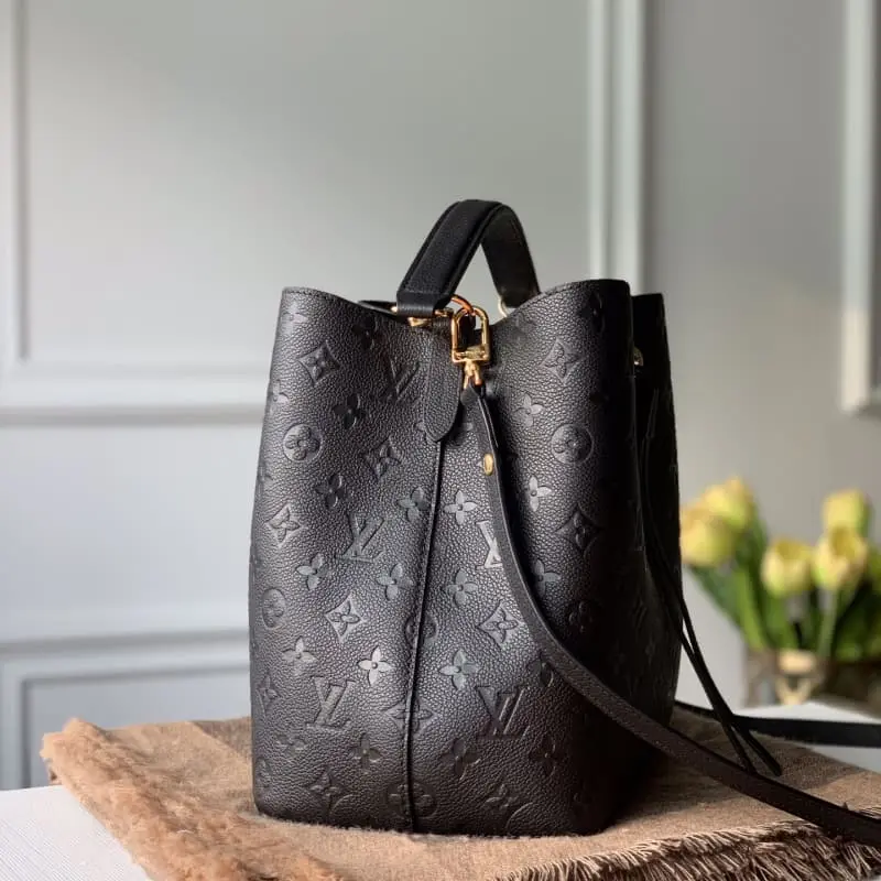 M45256 Black 26x26x17.5cm High Quality Bags - Image 3