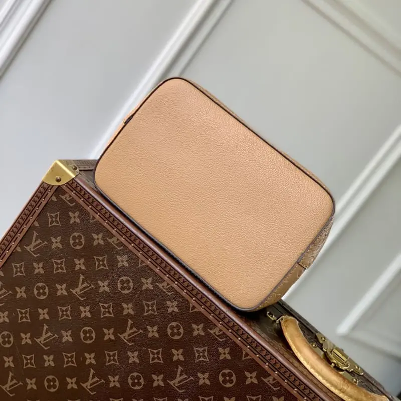 M45256 Light Brown 26x26x17.5cm High Quality Bags - Image 4