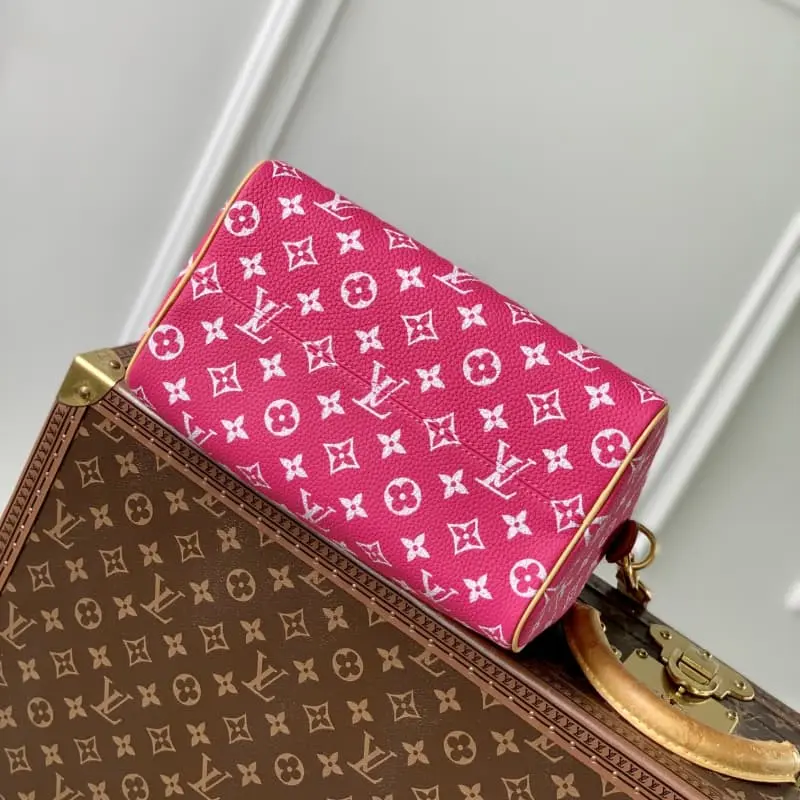 M11562 pieces purple 25x15x15cm High Quality Bags - Image 4