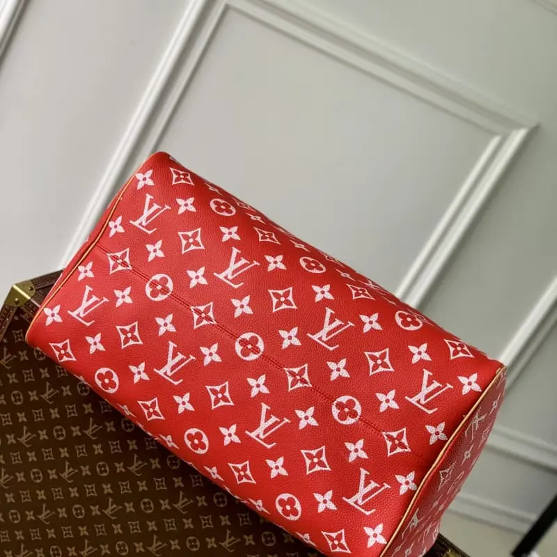 M46961 Red 50x32x29cm High Quality Bags - Image 4