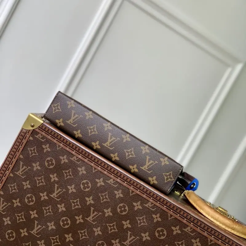 M12820 21x6x27cm High Quality Bags - Image 4