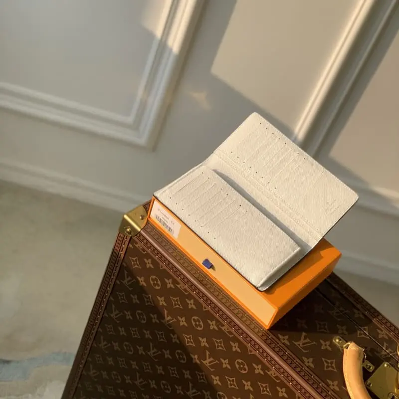 M30889 White 10x19x2cm High Quality Bags - Image 3