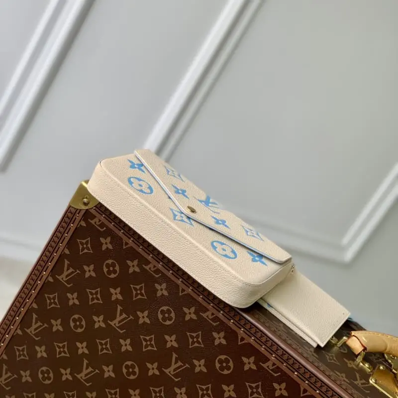 M69977 S3 21x12x3cm High Quality Bags - Image 4