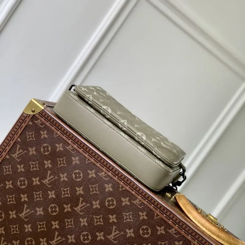 M12490 18.5x7x25cm High Quality Bags - Image 4