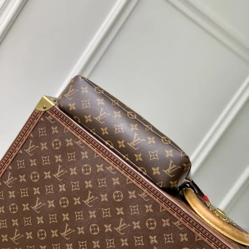 M13199 Red 21x7.5x30cm High Quality Bags - Image 4