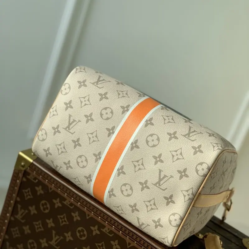 M46749 25x19x15cm High Quality Bags - Image 4