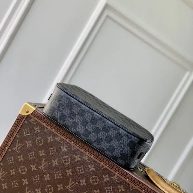 M43383 Black Flower 26x17x7cm High Quality Bags - Image 4