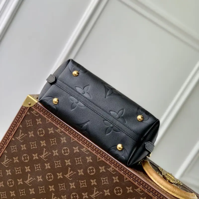 M46288 24x12x29.5cm High Quality Bags - Image 4