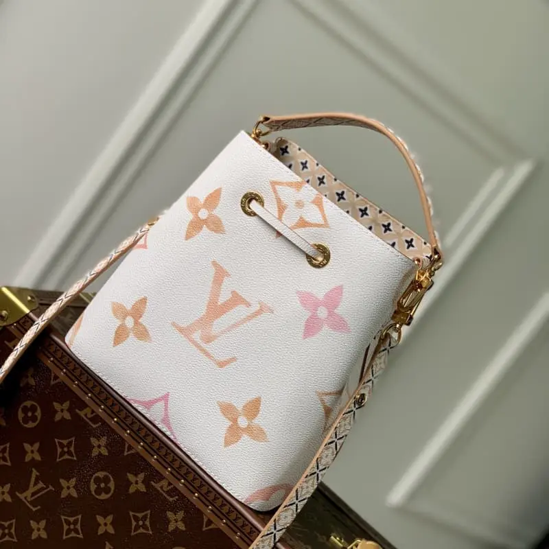 M22985 Apricot 20x20x13cm High Quality Bags - Image 4