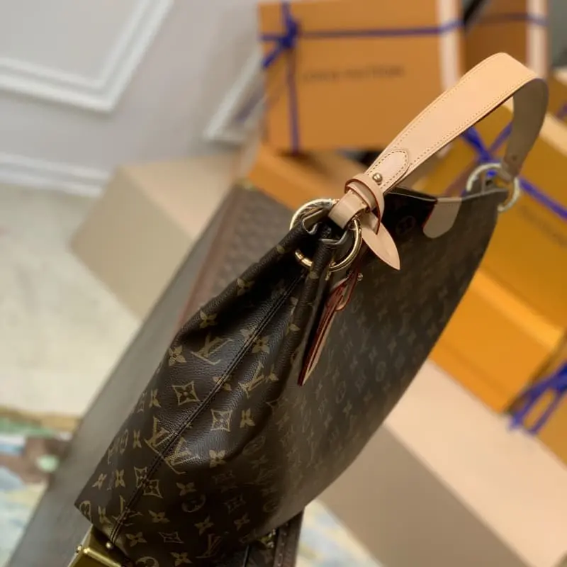 M43703 41x35x14cm High Quality Bags - Image 3