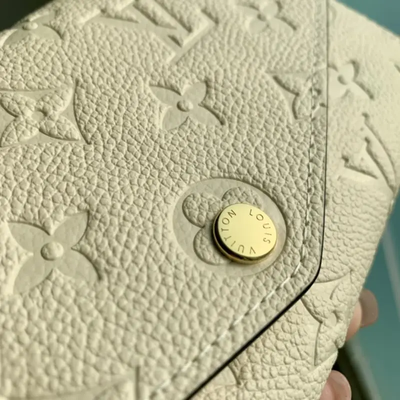 M82257 Cream White 19x10.5x2cm High Quality Bags - Image 4