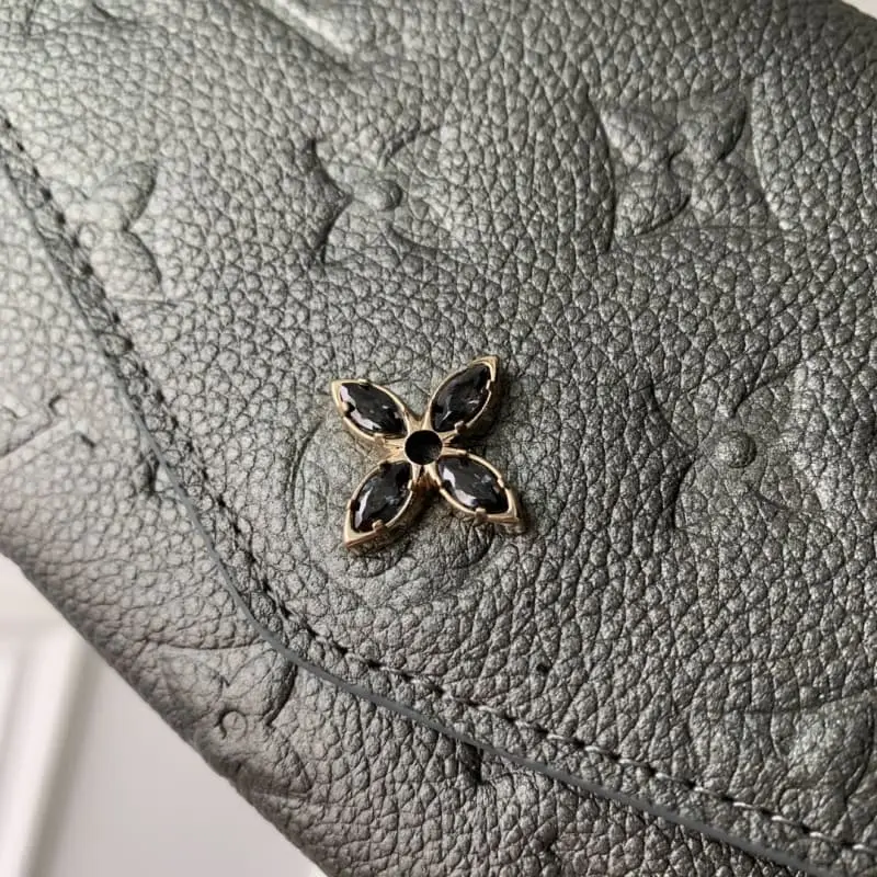 M12172 Pearlescent Gray 19x10.5x2cm High Quality Bags - Image 4