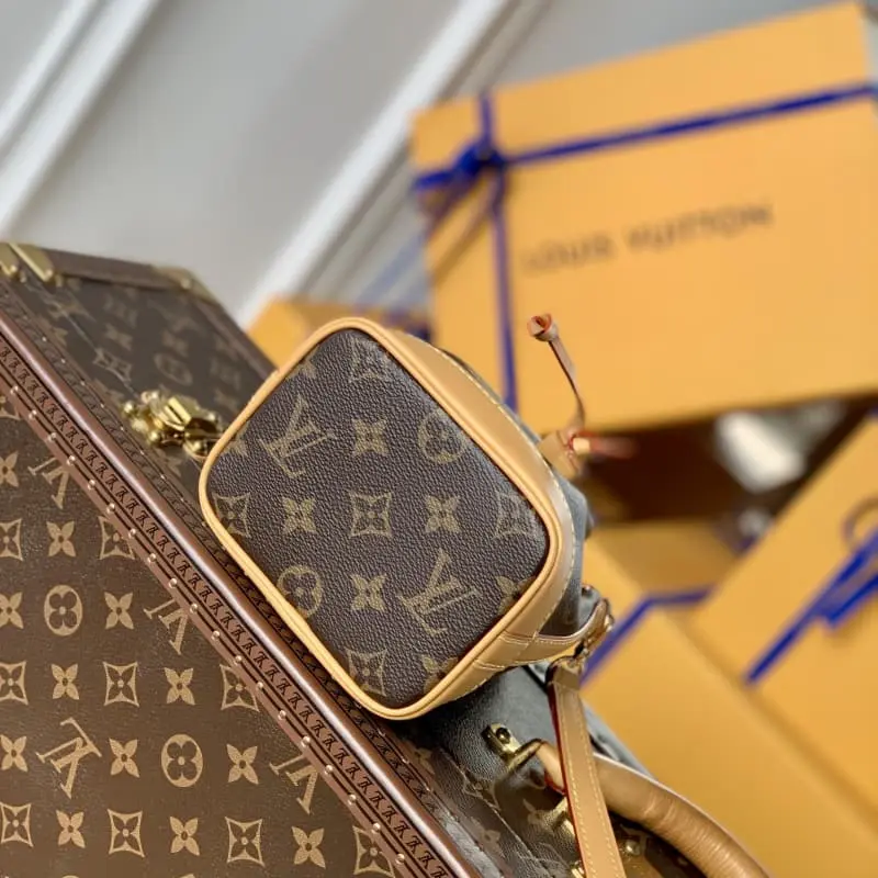 M81266 13x16x10cm High Quality Bags - Image 4