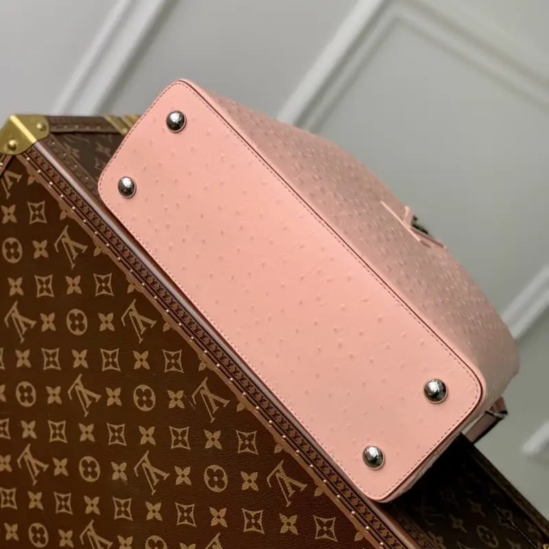 M93483 S1 31.5x20x11cm High Quality Bags - Image 4