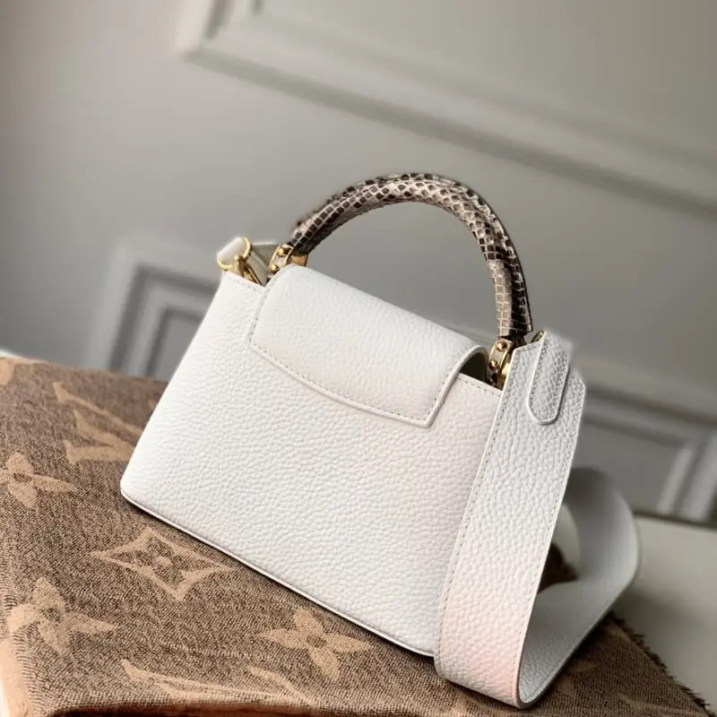 N98477 21x14x8cm High Quality Bags - Image 2