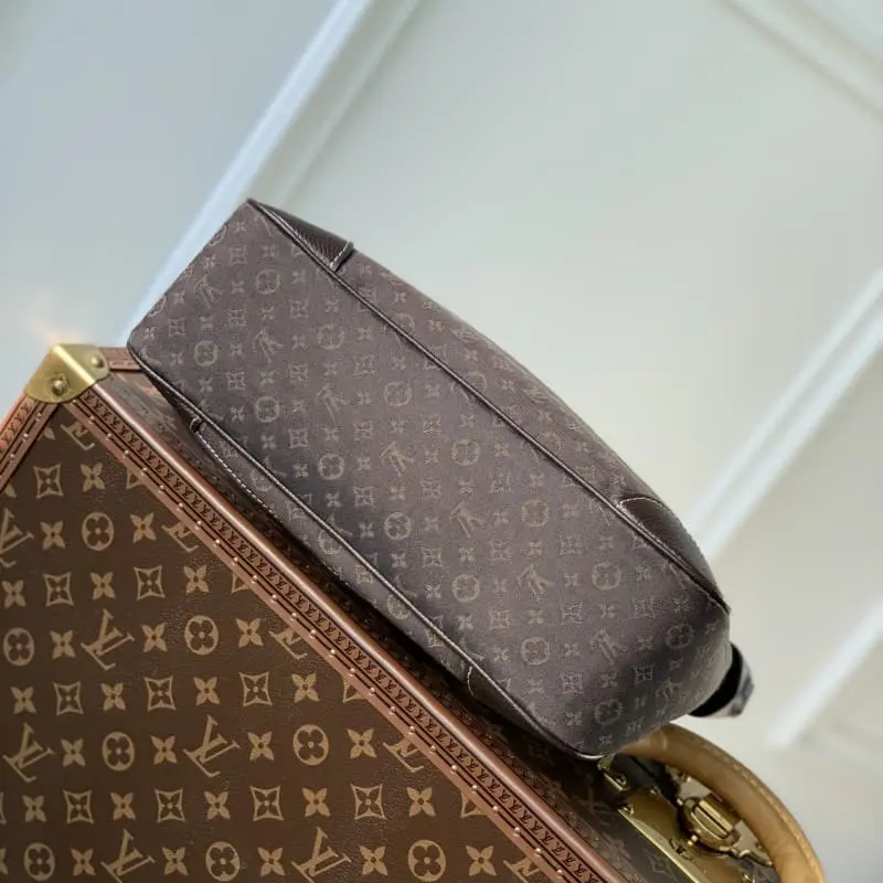 M95225 Brown 19x30x10cm High Quality Bags - Image 4