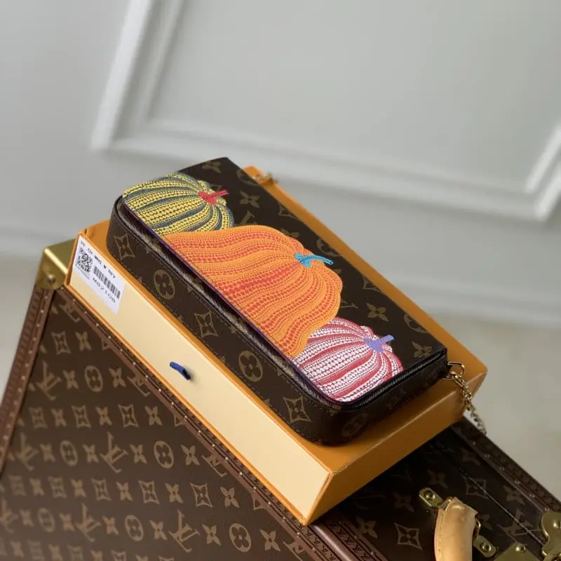 M82108 21x12x3cm High Quality Bags - Image 4