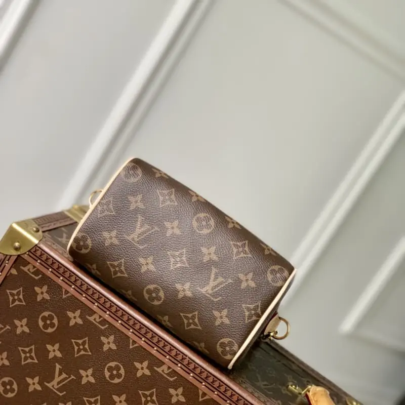 M46970 S1 18x12.5x11cm High Quality Bags - Image 4