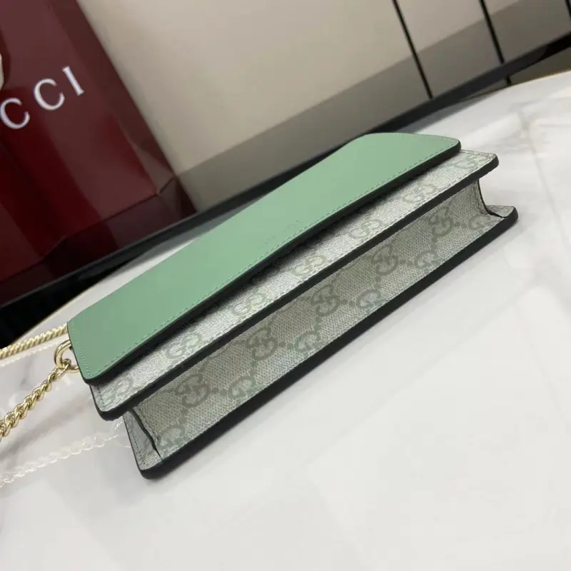 826720 High-Quality Bags - Image 4