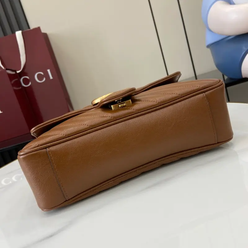 443497 CM 9 High-Quality Bags - Image 4