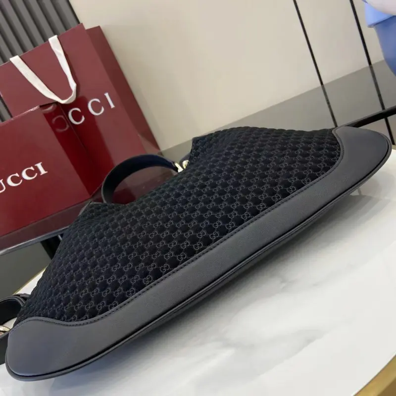 834981 CM 2 High-Quality Bags - Image 4