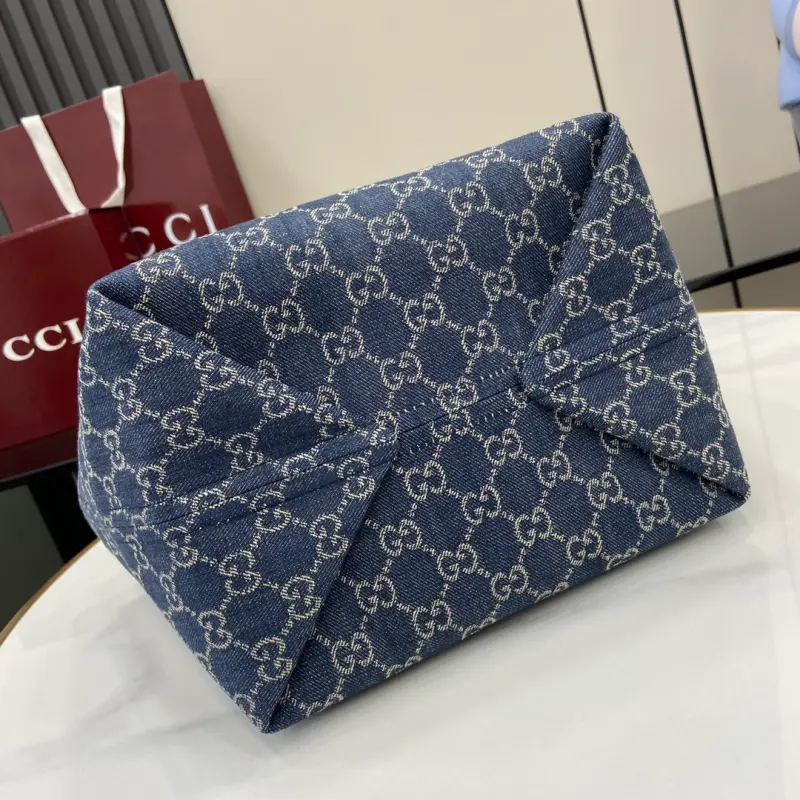 820496 CM 1 High-Quality Bags - Image 4