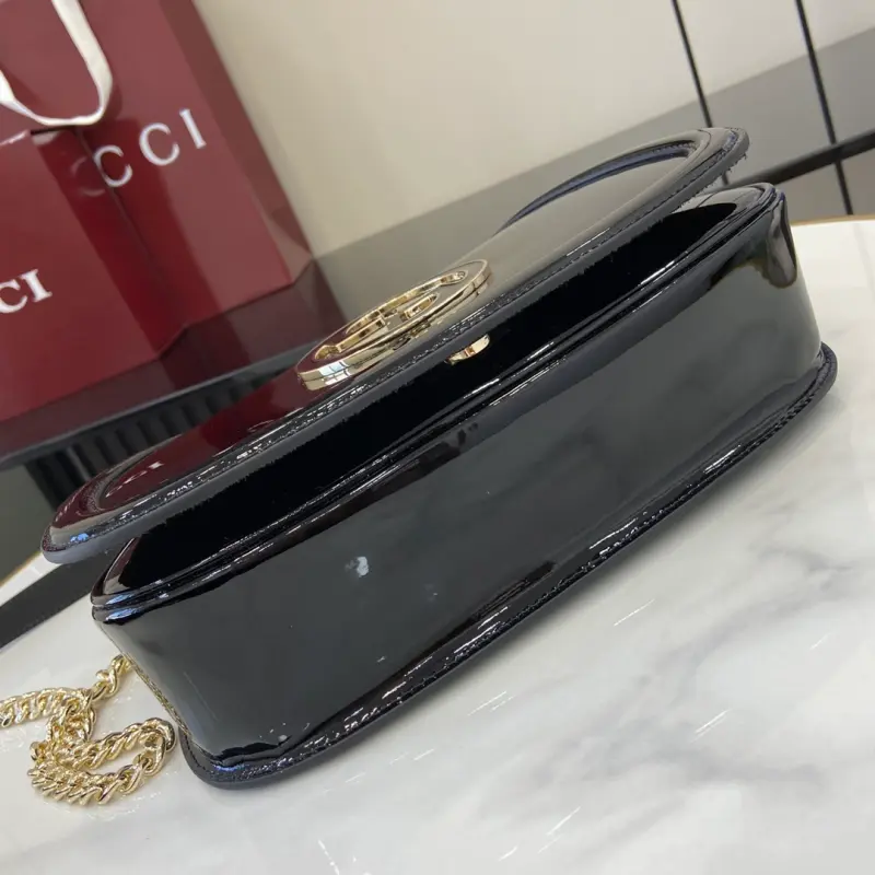 815715 CM 1 High-Quality Bags - Image 4