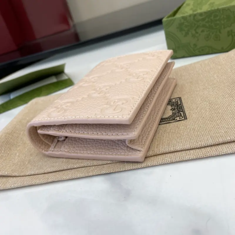 815901 CM 1 High-Quality Bags - Image 4