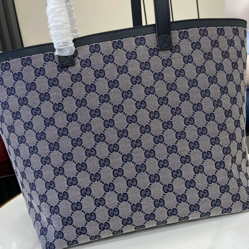 788203 CM 1 High-Quality Bags - Image 4