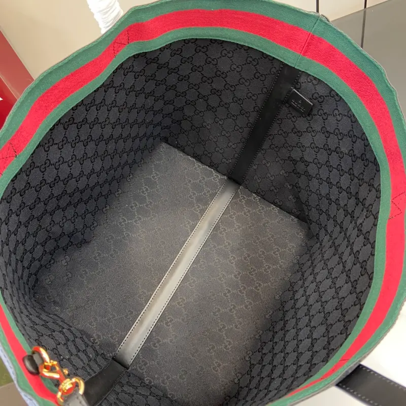 788203 CM 3 High-Quality Bags - Image 7