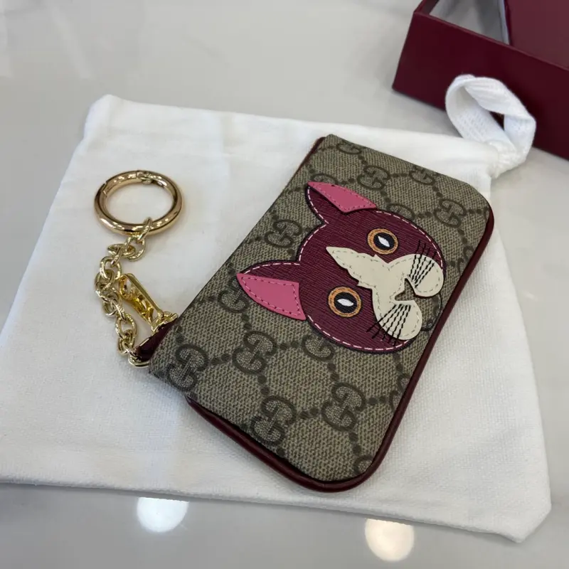 818768 CM 3 High-Quality Bags - Image 4