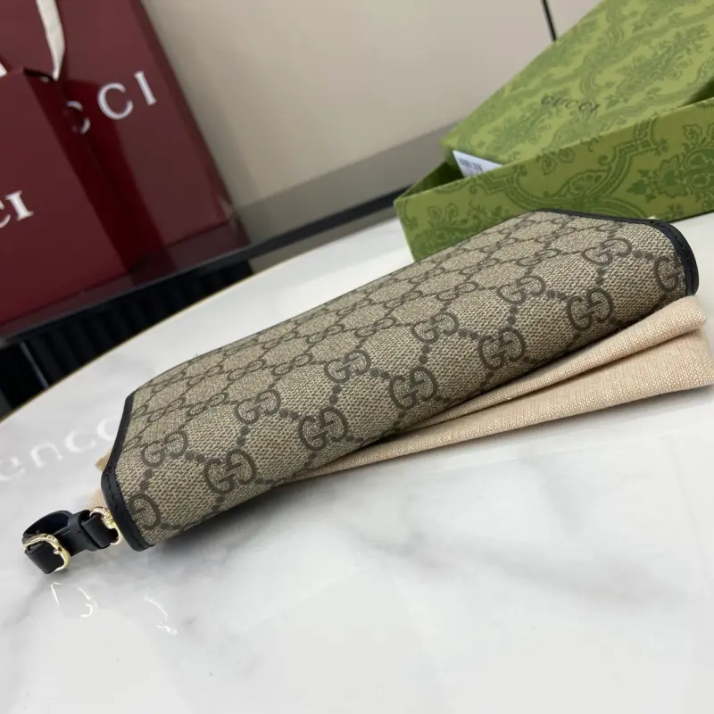 821803 CM 1 High-Quality Bags - Image 4